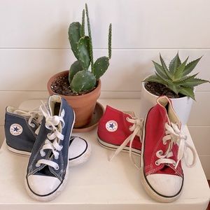 CONVERSE toddler hi-tops >> size 9